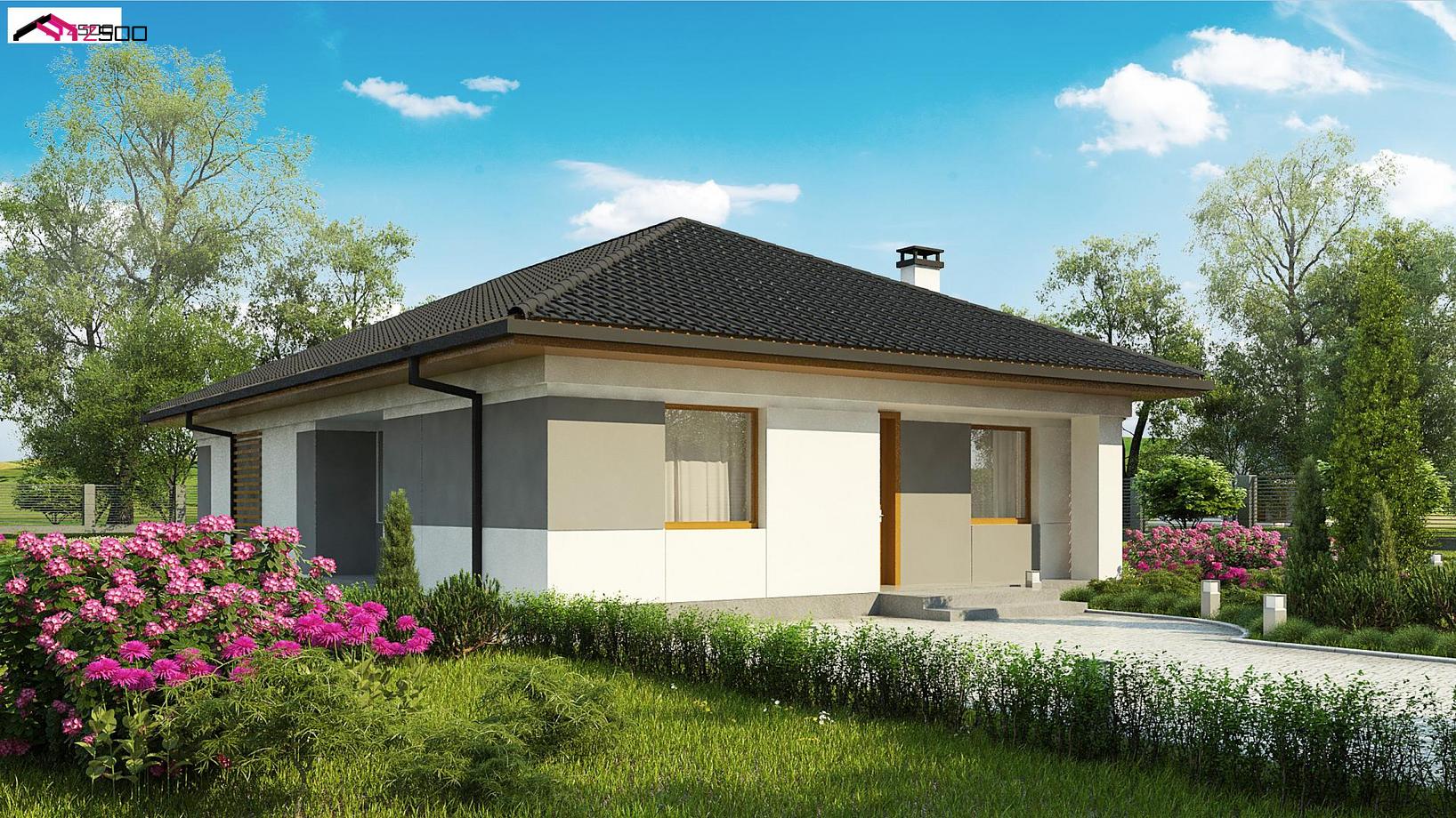 Дом с шатровой крышей и террасой